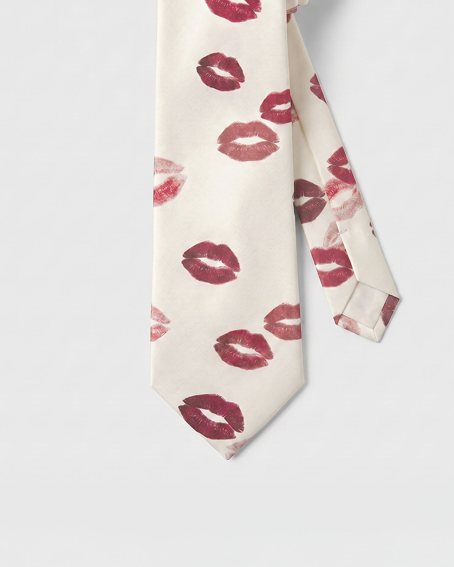 Kissed Tie | Milk White