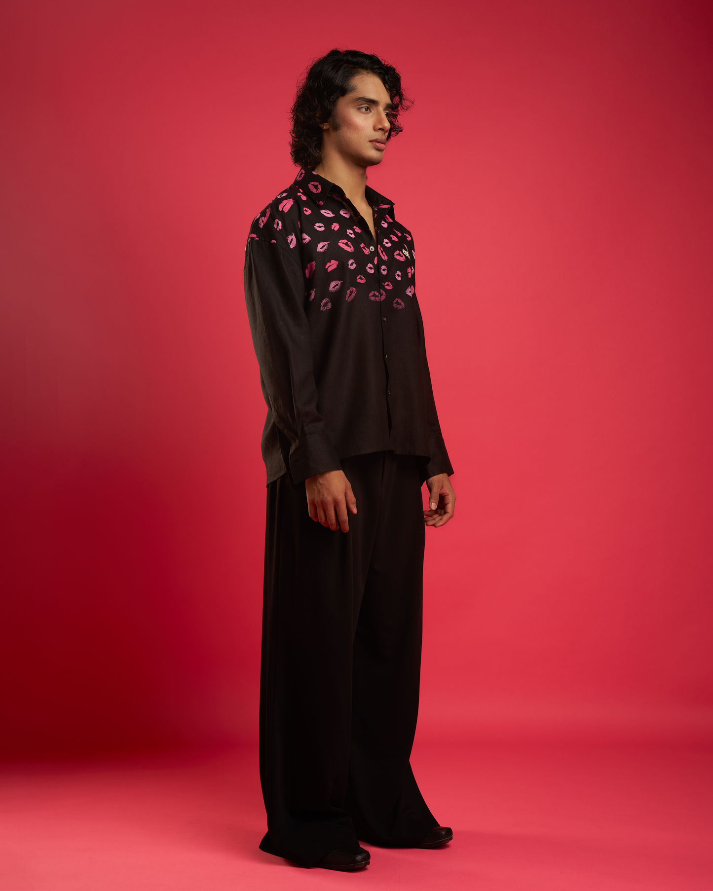 Kissed Linen | Black
