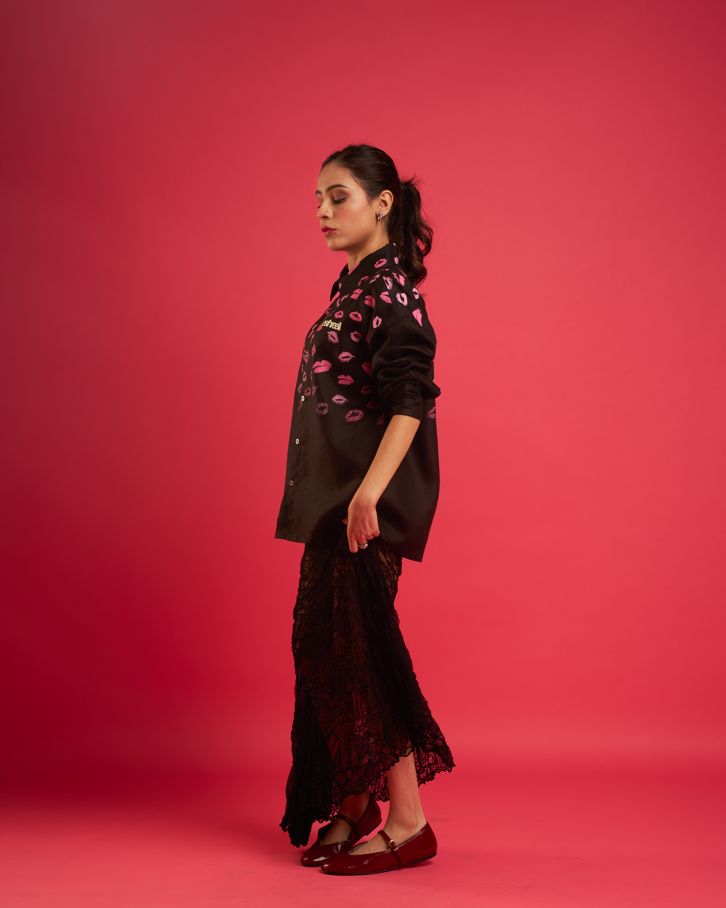 Kissed Linen | Black